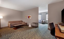  - Holiday Inn Capitol University Tallahassee