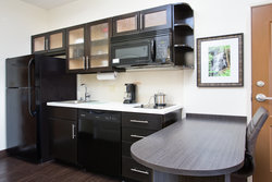  - Candlewood Suites Oak Grove - I-24, Exit 86