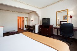  - Holiday Inn Express & Suites Hiawassee
