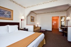  - Holiday Inn Express & Suites Hiawassee