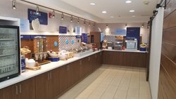  - Holiday Inn Express & Suites Kinston