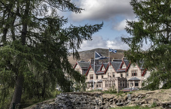 THE FIFE ARMS HOTEL