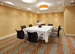  - Holiday Inn Express East Santa Cruz