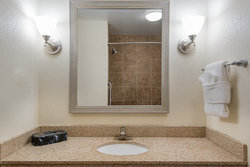  - Holiday Inn Express & Suites Lafayette - I-65, Exit 172
