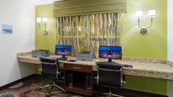  - Holiday Inn Express & Suites Wyomissing