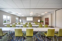  - Holiday Inn Express & Suites Frankfort - I-64, Exit 53