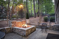  - Holiday Inn Express & Suites Buckhead Atlanta