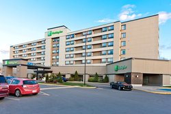  - Holiday Inn Laval