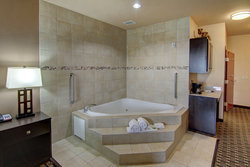  - Holiday Inn Express & Suites Paris