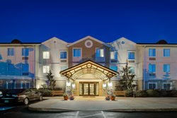  - Staybridge Suites Mayfield Heights - I-271, Exit 32