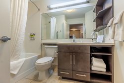  - Candlewood Suites Lincoln