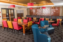  - TownePlace Suites by Marriott Erie - I-79, Exit 180