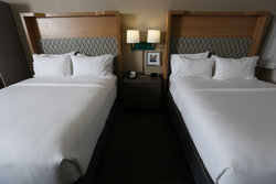  - Holiday Inn North Shore Skokie - I-94, Exit 39