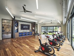  - AVE King of Prussia Apartment Hotel - I-76, Exit 327