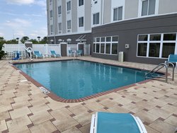  - Holiday Inn Express & Suites Davenport - I-4, Exit 55