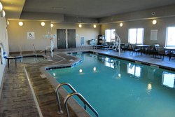  - Holiday Inn Express & Suites Glendive