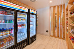  - Holiday Inn Express & Suites New Castle