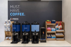  - Holiday Inn Express Downtown Toronto