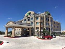  - Holiday Inn Express & Suites Military Drive San Antonio