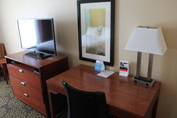 - Holiday Inn Express & Suites Starkville