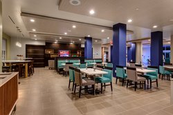  - Holiday Inn Express & Suites Gatesville