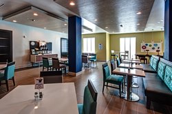  - Holiday Inn Express & Suites Gatesville