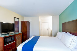  - Holiday Inn Express SeaWorld San Diego - I-5, Exits 23 & 23A