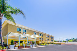  - Holiday Inn Express SeaWorld San Diego - I-5, Exits 23 & 23A
