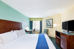  - Holiday Inn Express SeaWorld San Diego - I-5, Exits 23 & 23A