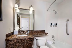  - Four Points by Sheraton Hotel Airport Kansas City - I-29, Exit 13