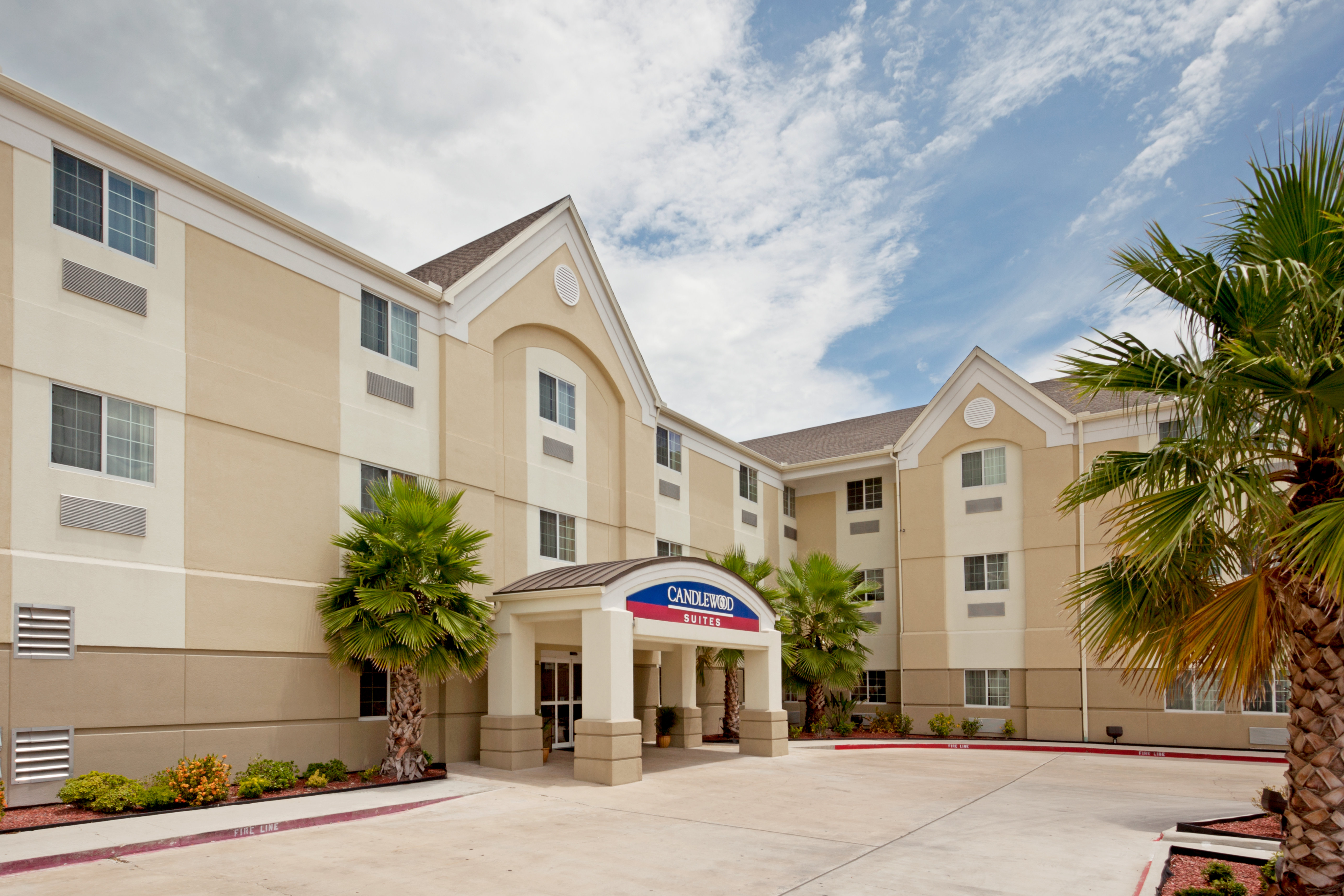 CANDLEWOOD SUITES SPID BY IHG-guestroom-Welcome to the Candlewood Suites Corpus Christi!.jpg