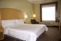  - Holiday Inn Express & Suites Vacaville - I-80, Exit 56