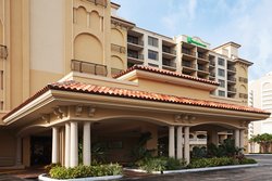  - Holiday Inn Express & Suites Clearwater Beach