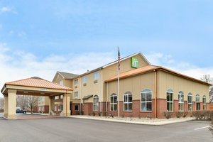 sharonville suites inn express holiday