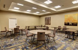  - Holiday Inn Express Southwest Fargo - I-94, Exit 348