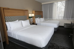  - Holiday Inn North Shore Skokie - I-94, Exit 39