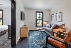  - WorldMark Portland Waterfront Park Resort