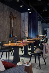  - Moxy Hotel by Marriott Midtown Atlanta - I-75 & I-85, Exit 250