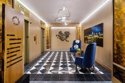  - Oaklander Hotel University Pittsburgh