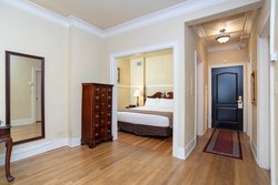  - Marqueen Hotel Seattle