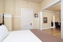  - Marqueen Hotel Seattle