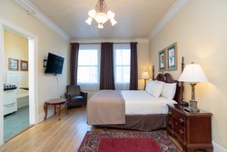  - Marqueen Hotel Seattle