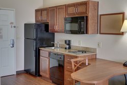  - Candlewood Suites Texarkana - I-30, Exit 220B