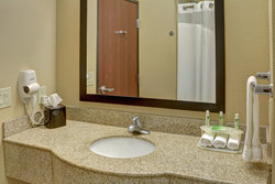  - Holiday Inn Express & Suites Texarkana - I-30, Exit 1