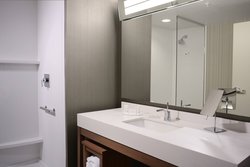  - Courtyard by Marriott Hotel The Colony