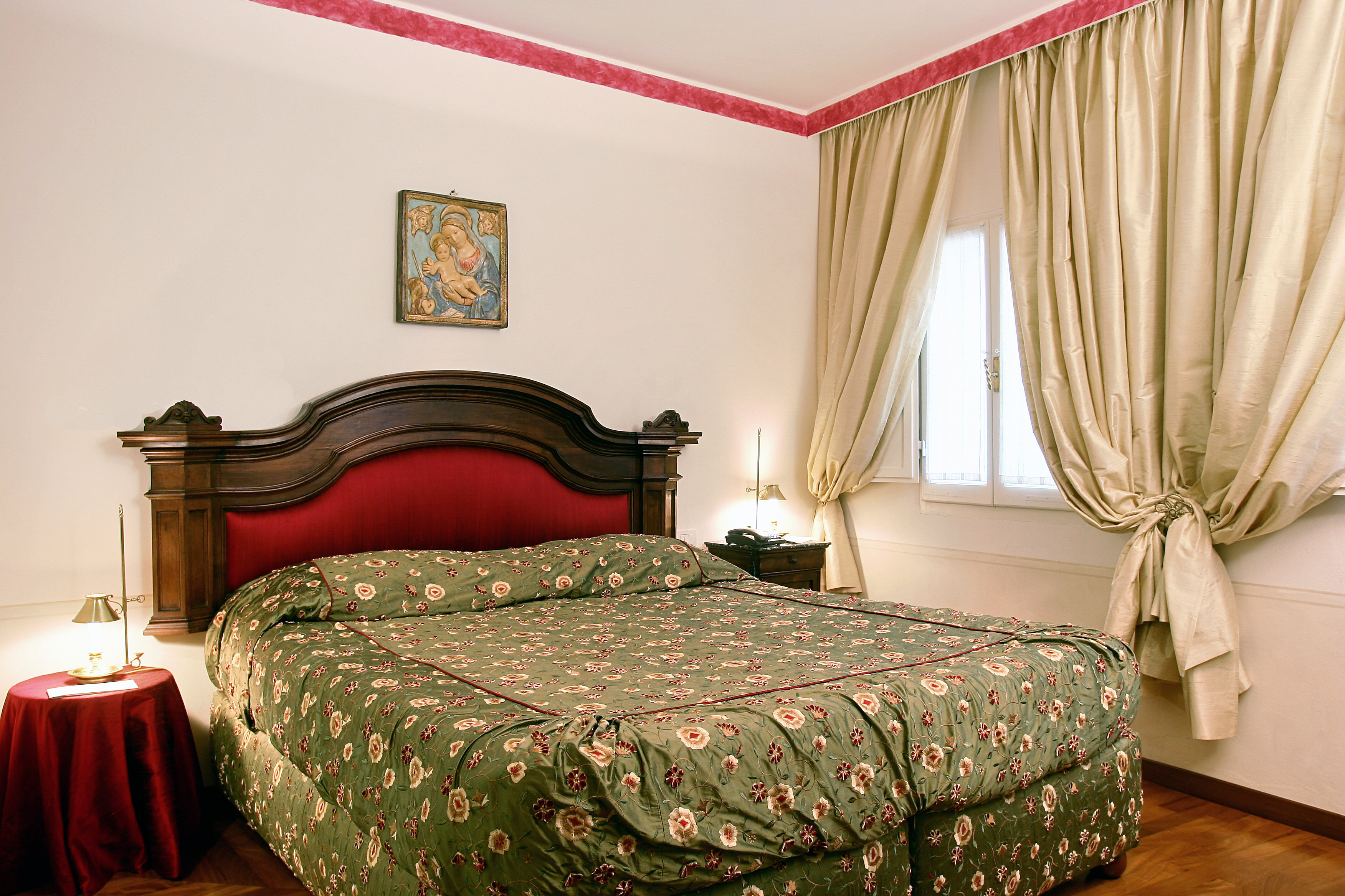 CAMPO REGIO RELAIS-guestroom-Guest Room.jpg