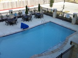  - Holiday Inn Express & Suites North Humble