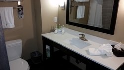  - Holiday Inn Express & Suites North Humble