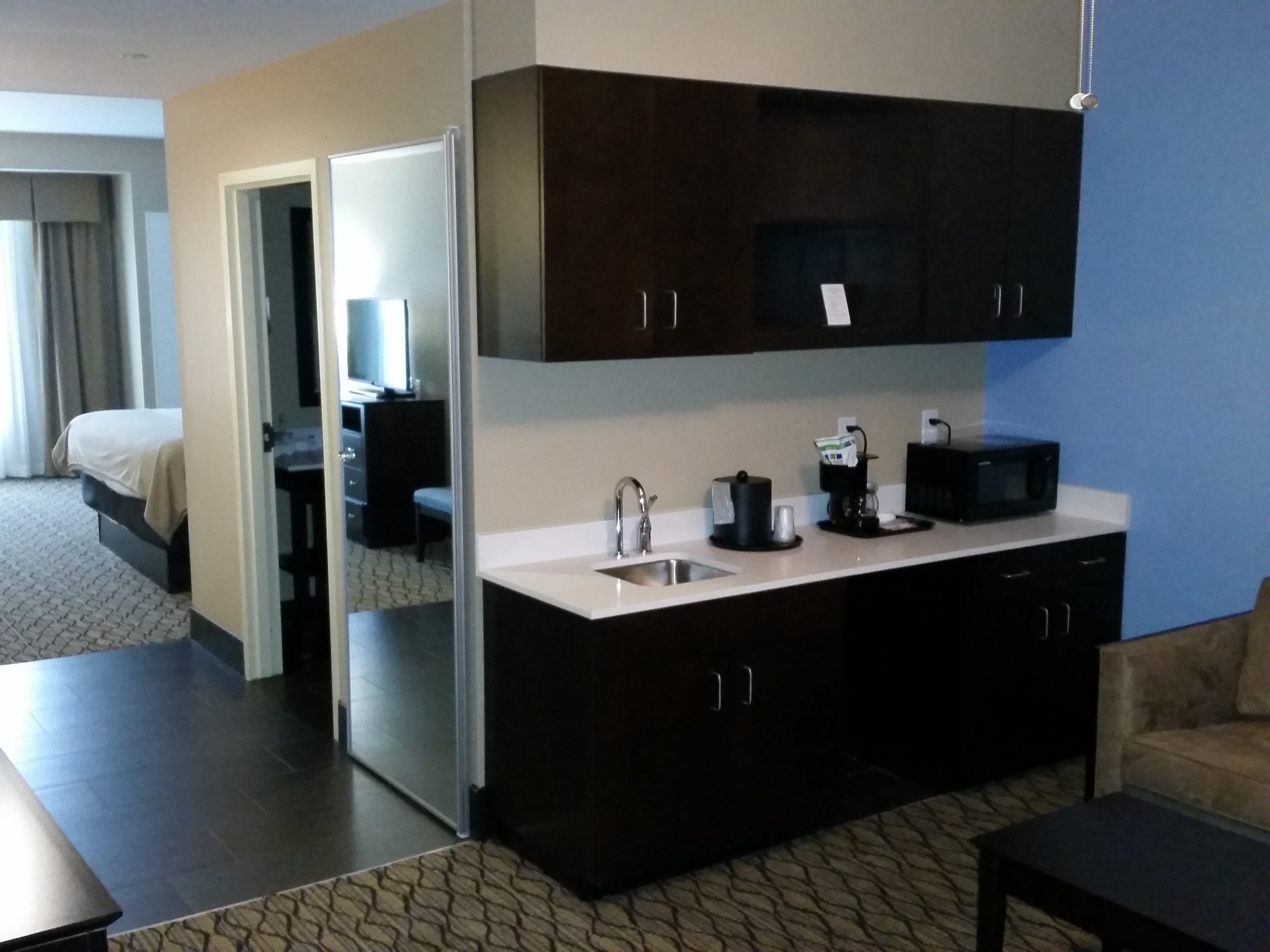 HOLIDAY INN EXP STES HUMBLE BY IHG-guestroom-Executive Suite.jpg