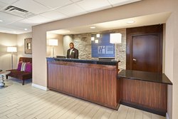  - Holiday Inn Express Coliseum Hampton - I-64, Exit 263